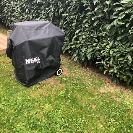 Tiny Et Jacuzzi Charente Maritime Βίλα Plassay Εξωτερικό φωτογραφία