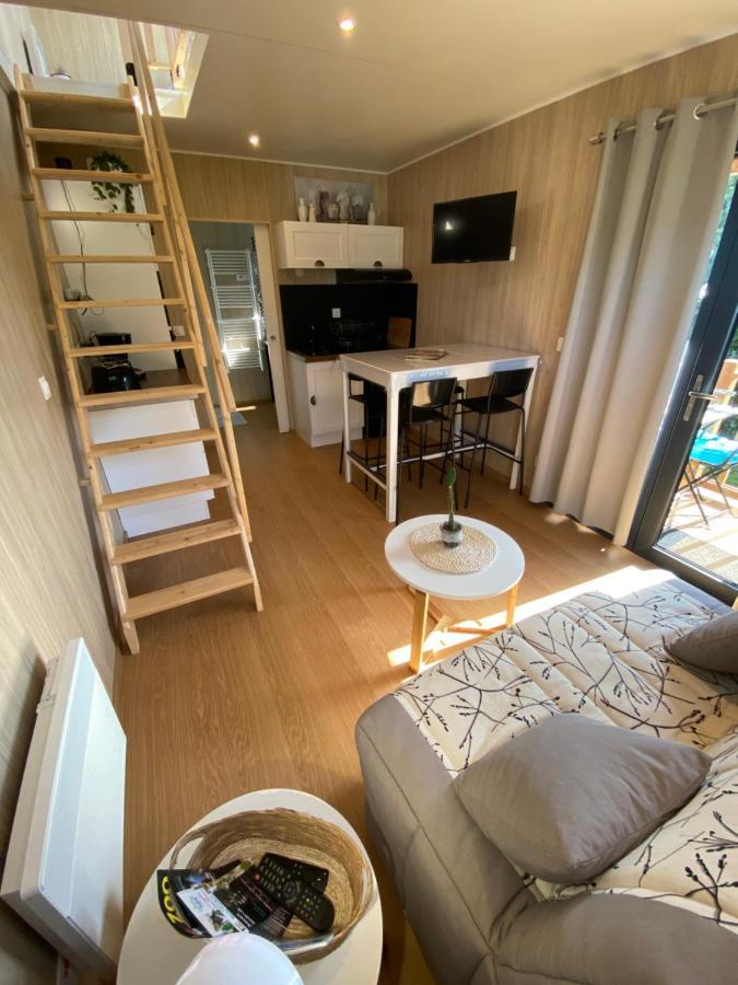 Tiny Et Jacuzzi Charente Maritime Βίλα Plassay Εξωτερικό φωτογραφία